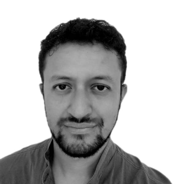 Fernando Herrera, Desarrollador full stack / Consultor de IA en Senirop
